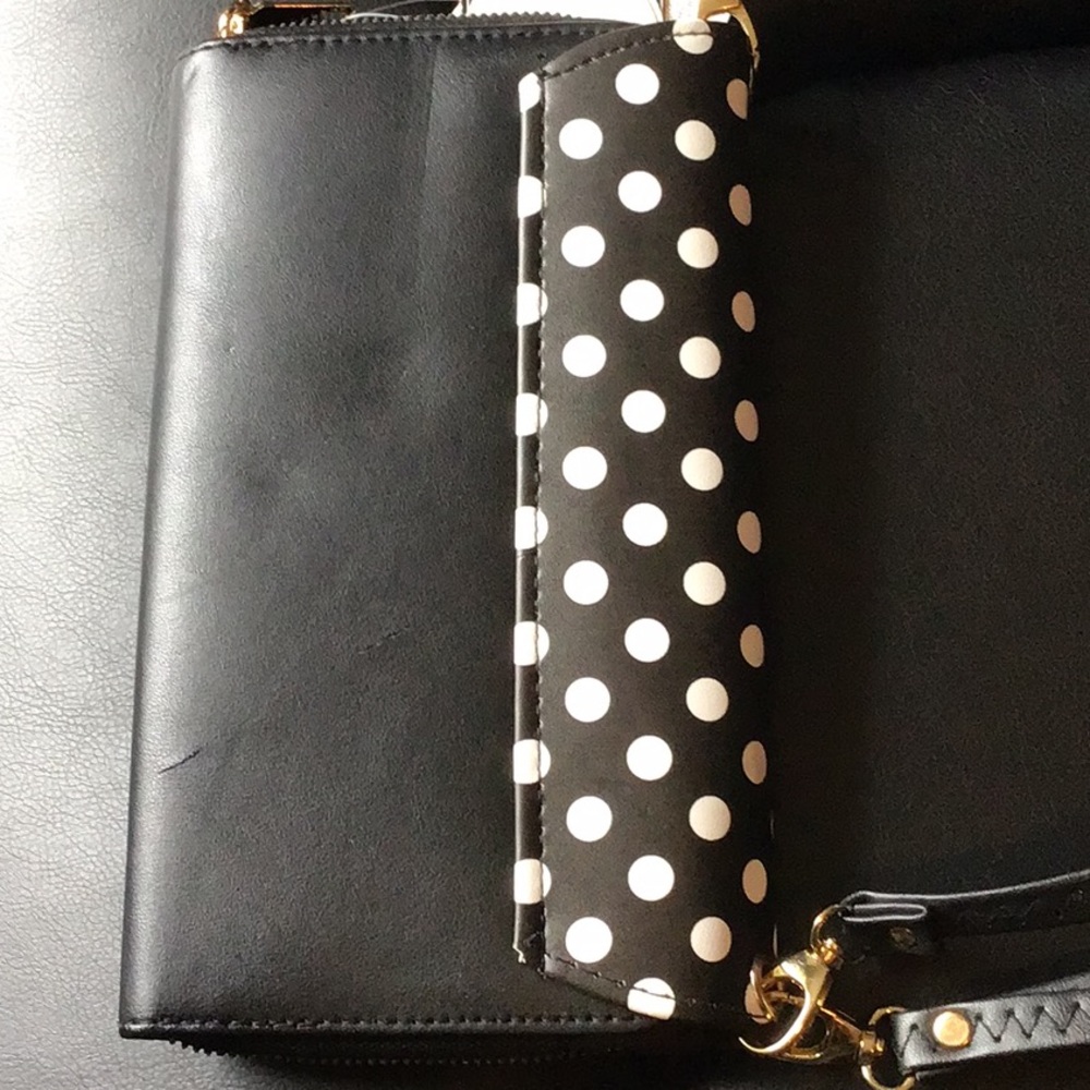 Betty Boop Purse 3 Ways to Wear: Crossbody Wristlet, Wallet NWT - Picture 5 of 7